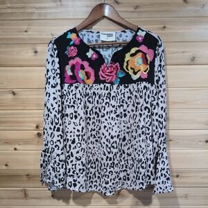 Savanna Jane‎ Floral Embroidered Leopard Print Bell Sleeve Top 1X